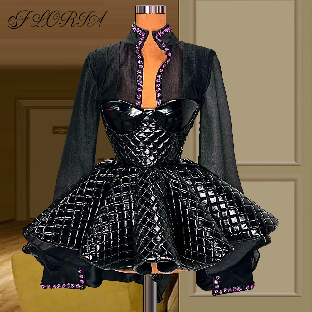 Vintage Fashion Runway - Fashion Black Mini Cocktail Dress Long