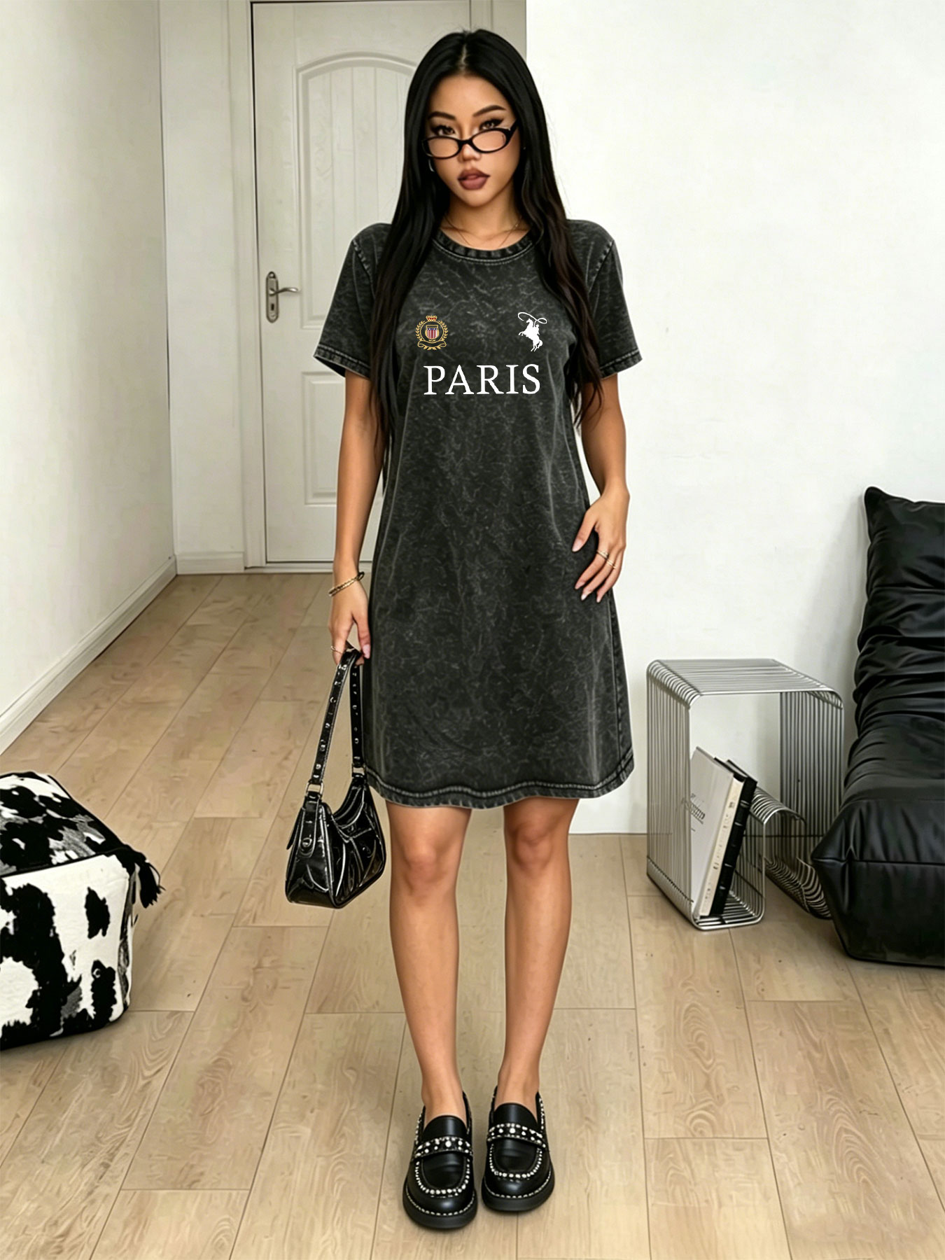 Vintage Fashion In Paris - Women's washed vintage T-shirt dress, fashion