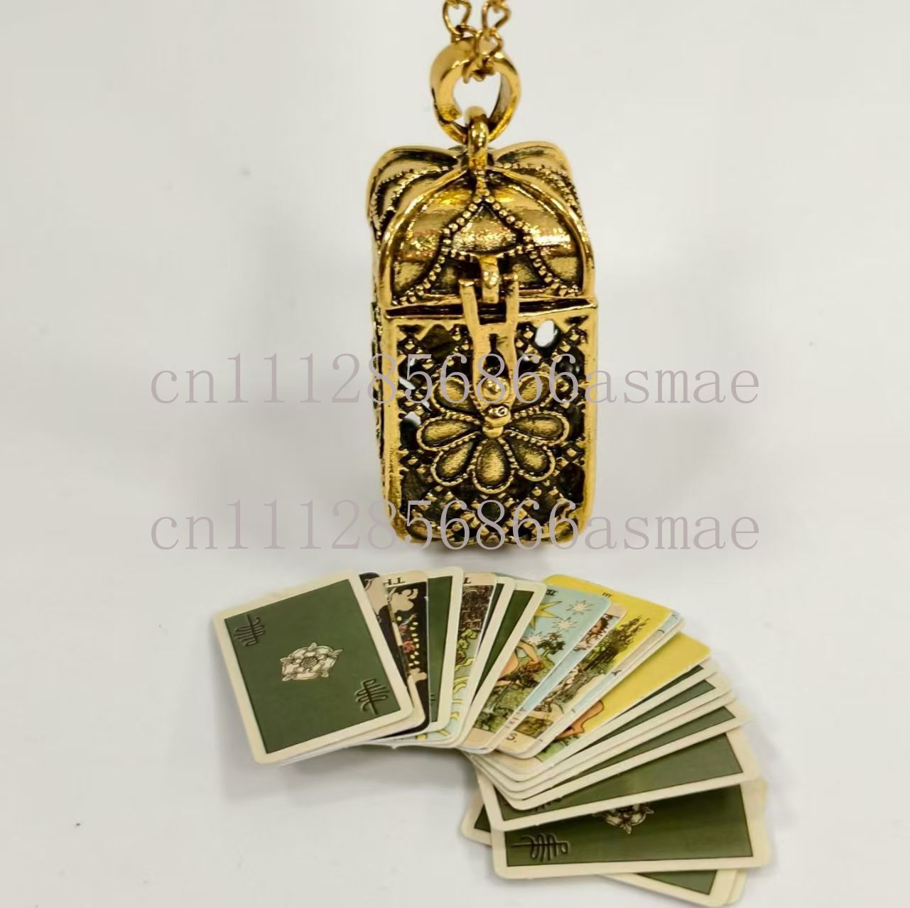 Vintage Fashion Necklace - Vintage Alloy Tarot Card Pendant Necklace