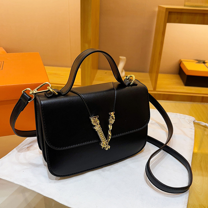 Vintage Fashion In Paris - Fashionable Vintage Women Tote Bag Classic