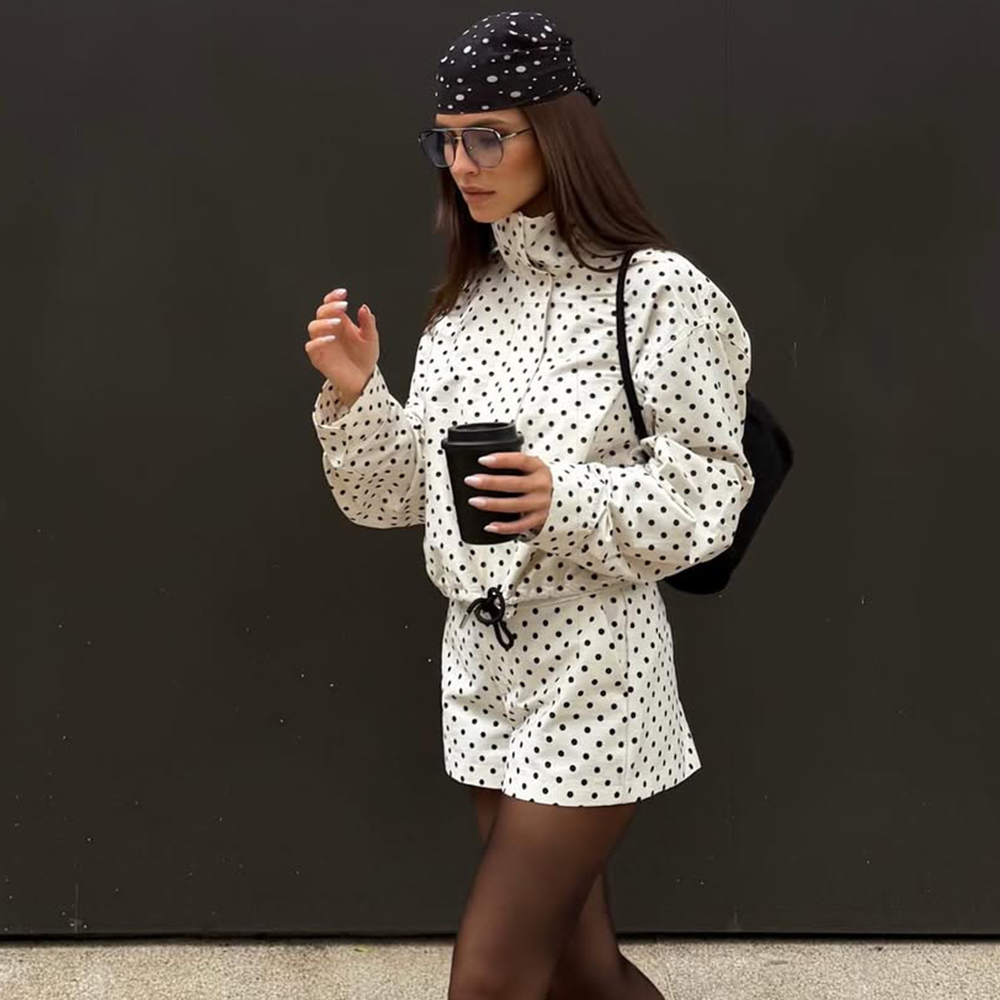 Tuularose Women's Polka Dot Sh - Vintage Fashion Jacket ulasan dan harga