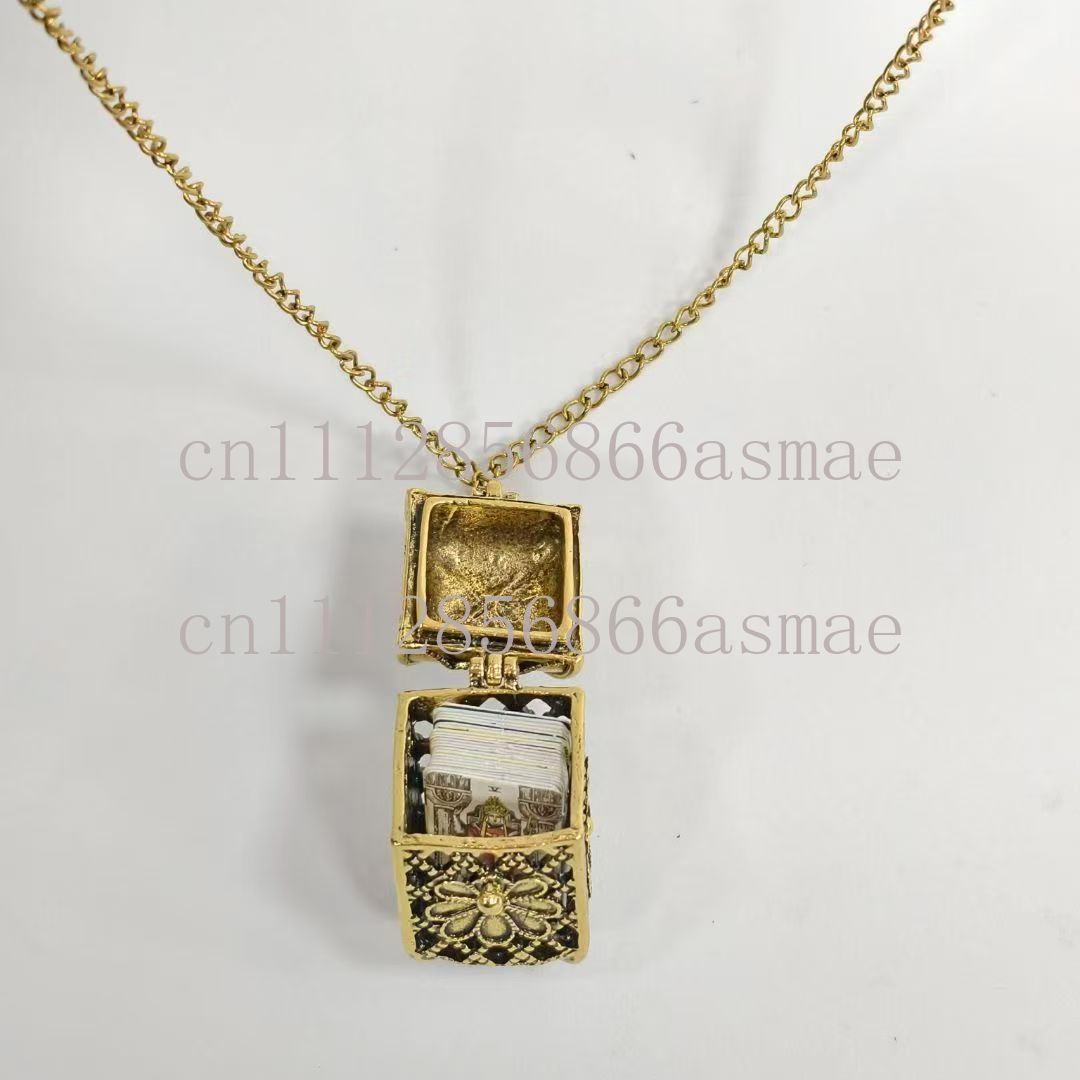 Vintage Alloy Tarot Card Penda - Vintage Fashion Necklace ulasan dan harga