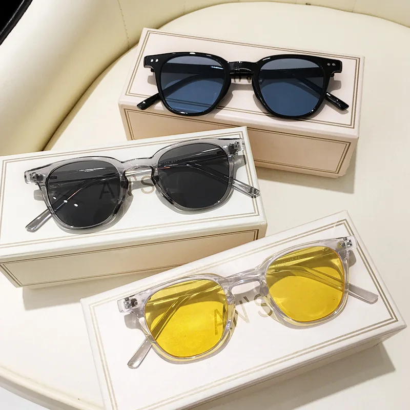 Vintage Square Sunglasses Unis - Vintage Fashion Brands ulasan dan harga
