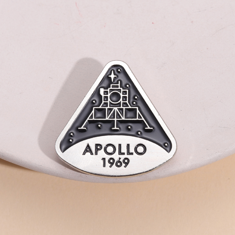 Space Program Astronauts Ename - Vintage Fashion Research ulasan dan harga
